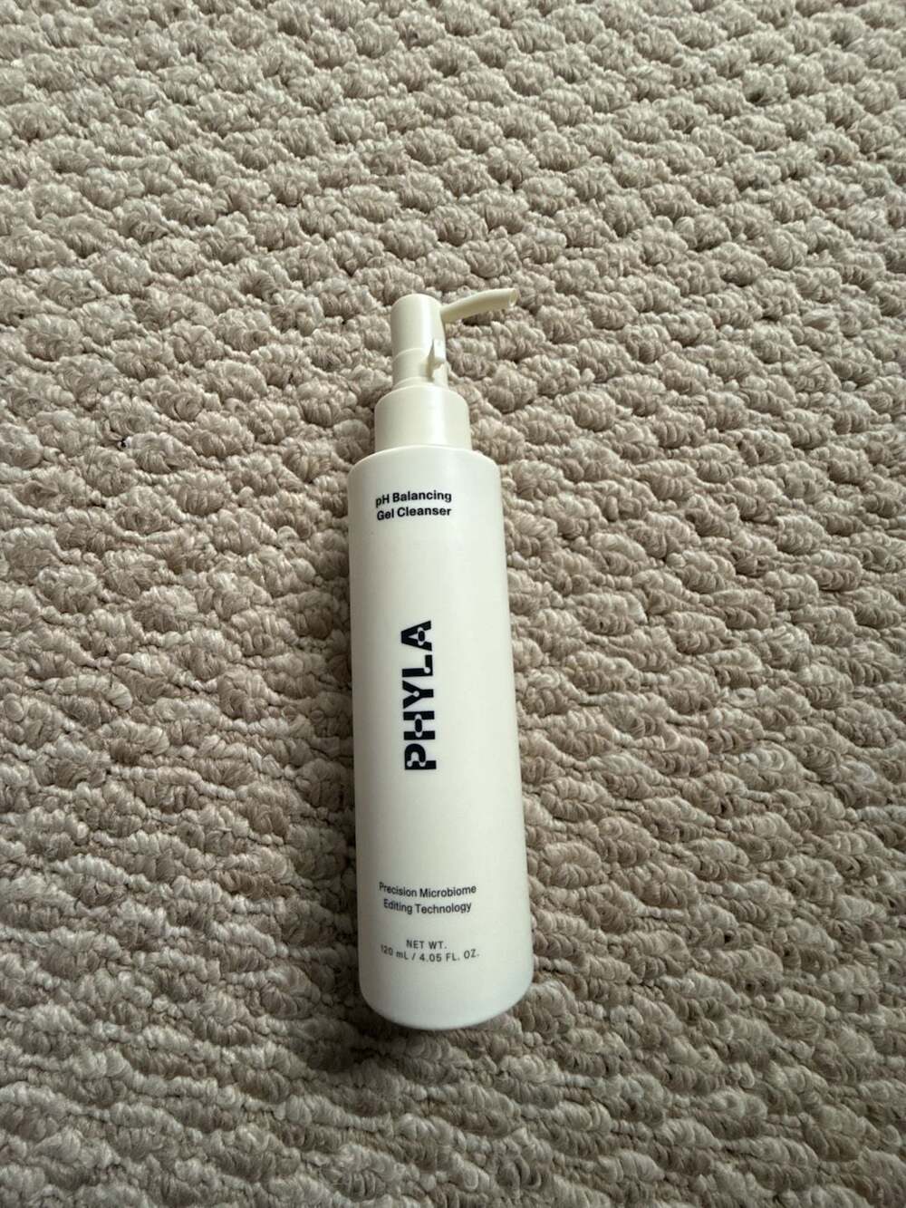 Phyla pH Balancing Gel Cleanser Size 4.05 FL. OZ.